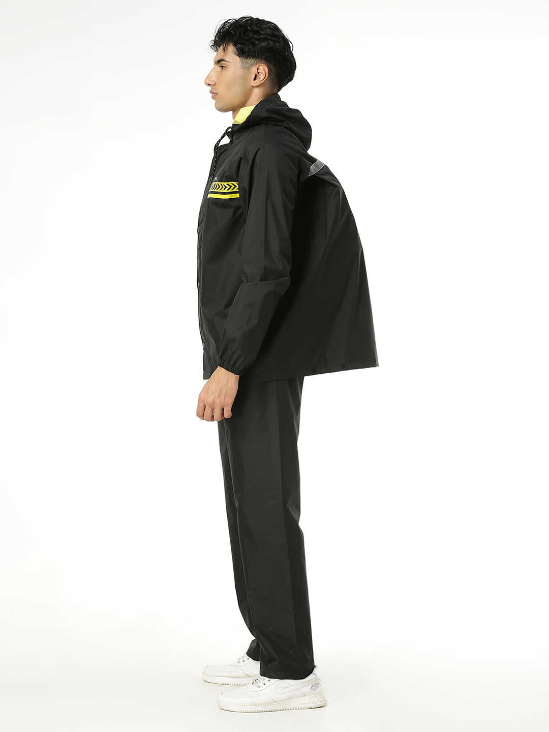 ZEEL HERO: The Ultimate Backpack-Friendly Black Raincoat - Zeelretail