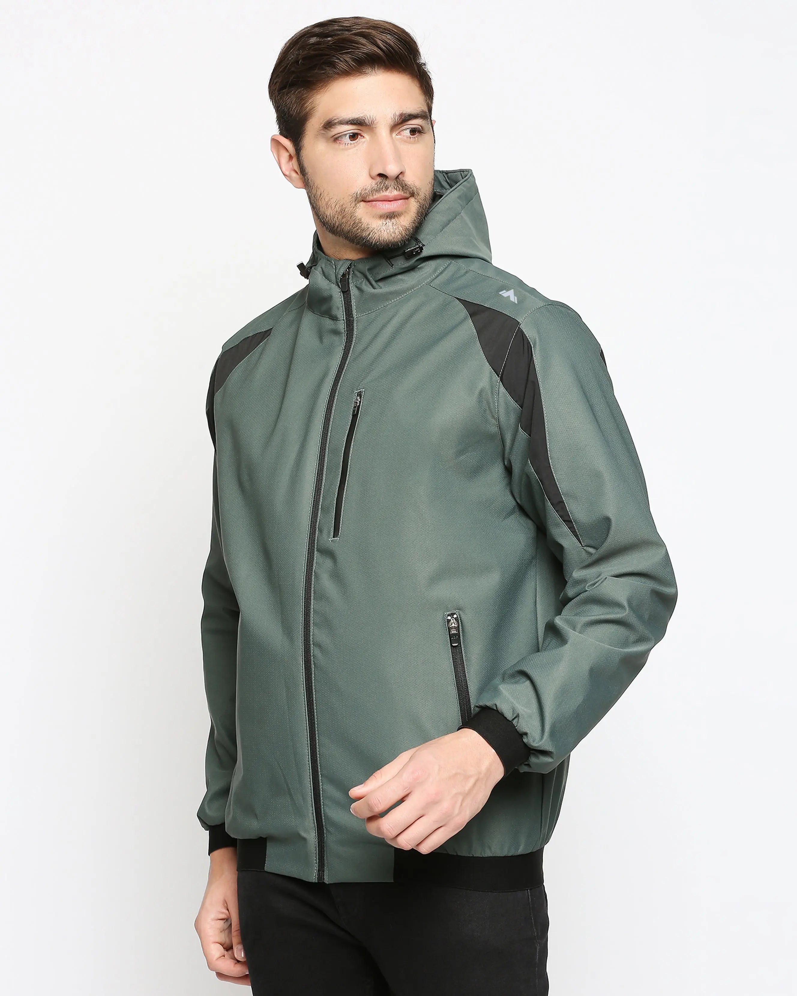MW117 Green Jogger's Jacket