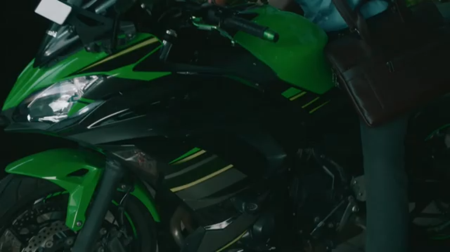 ZEEL Rainwear Raincoat for biker TVC