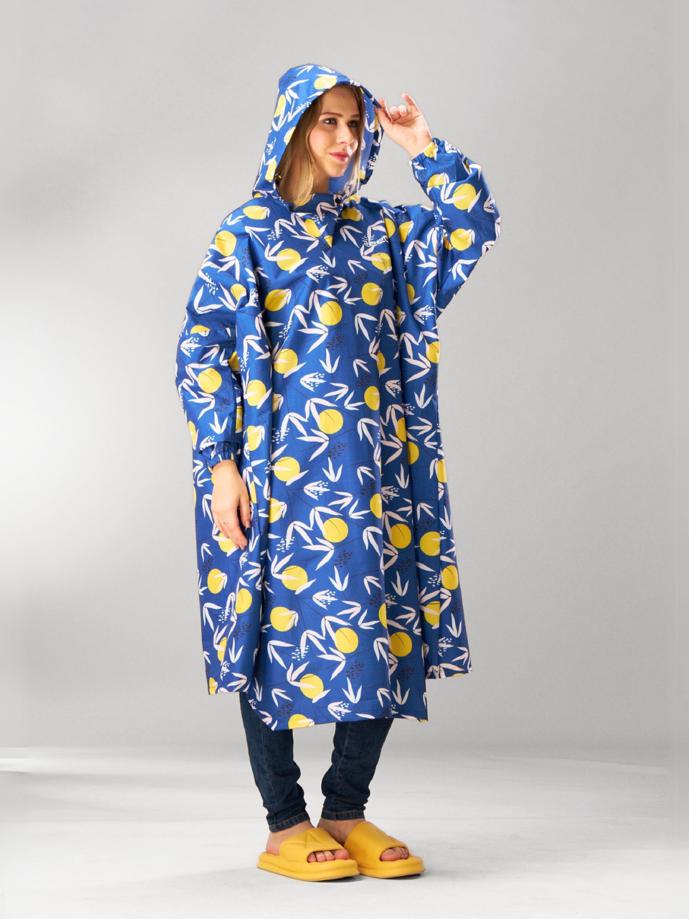 Self-Packable Blue Fabric Rain Poncho - Zeelretail