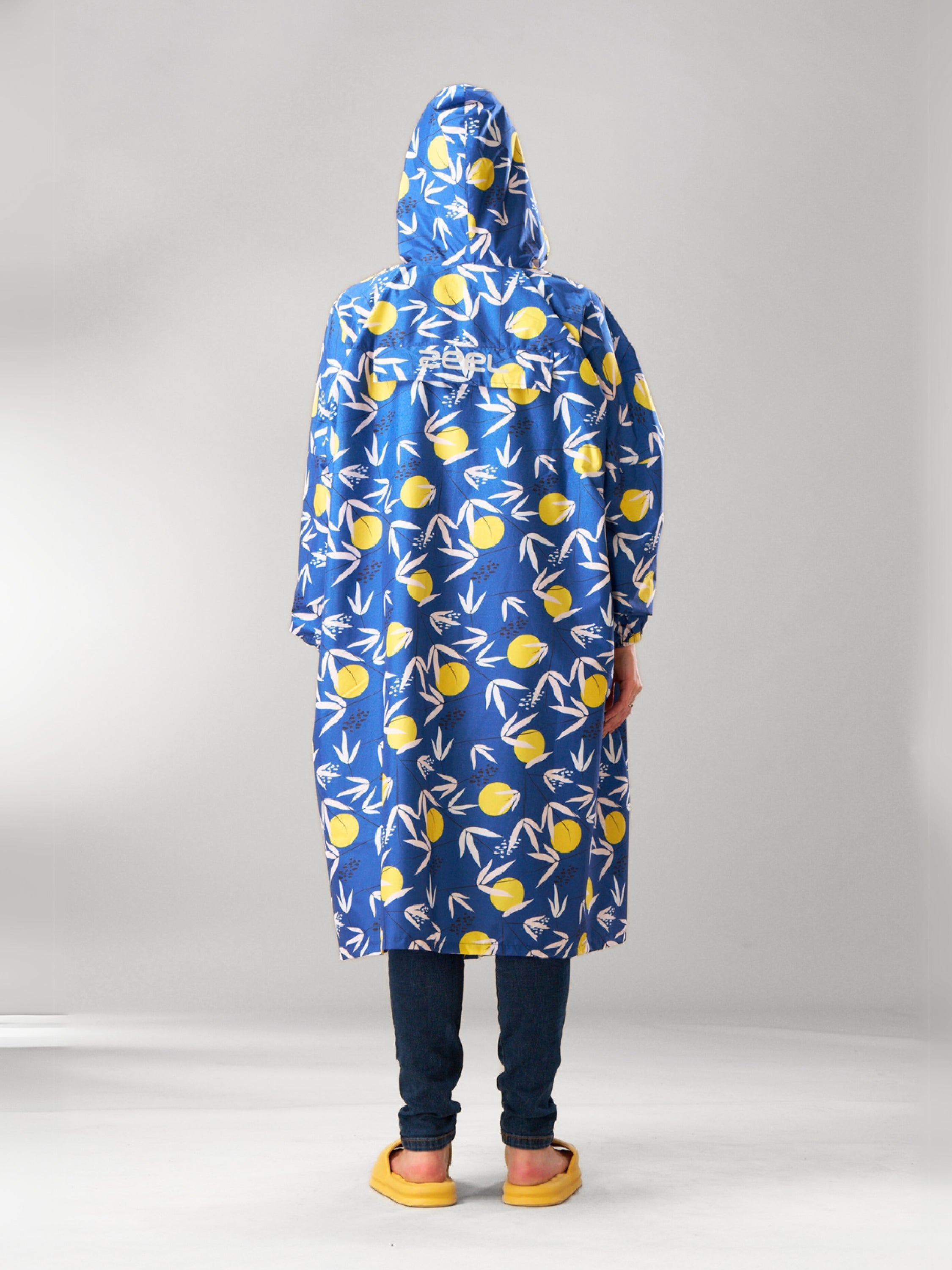 Self-Packable Blue Fabric Rain Poncho - Zeelretail