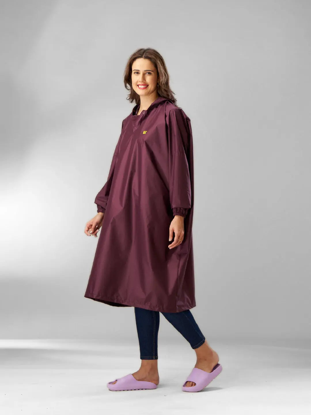 Self Packable Waterproof Wine Rain Poncho - AZ33 - Zeelretail