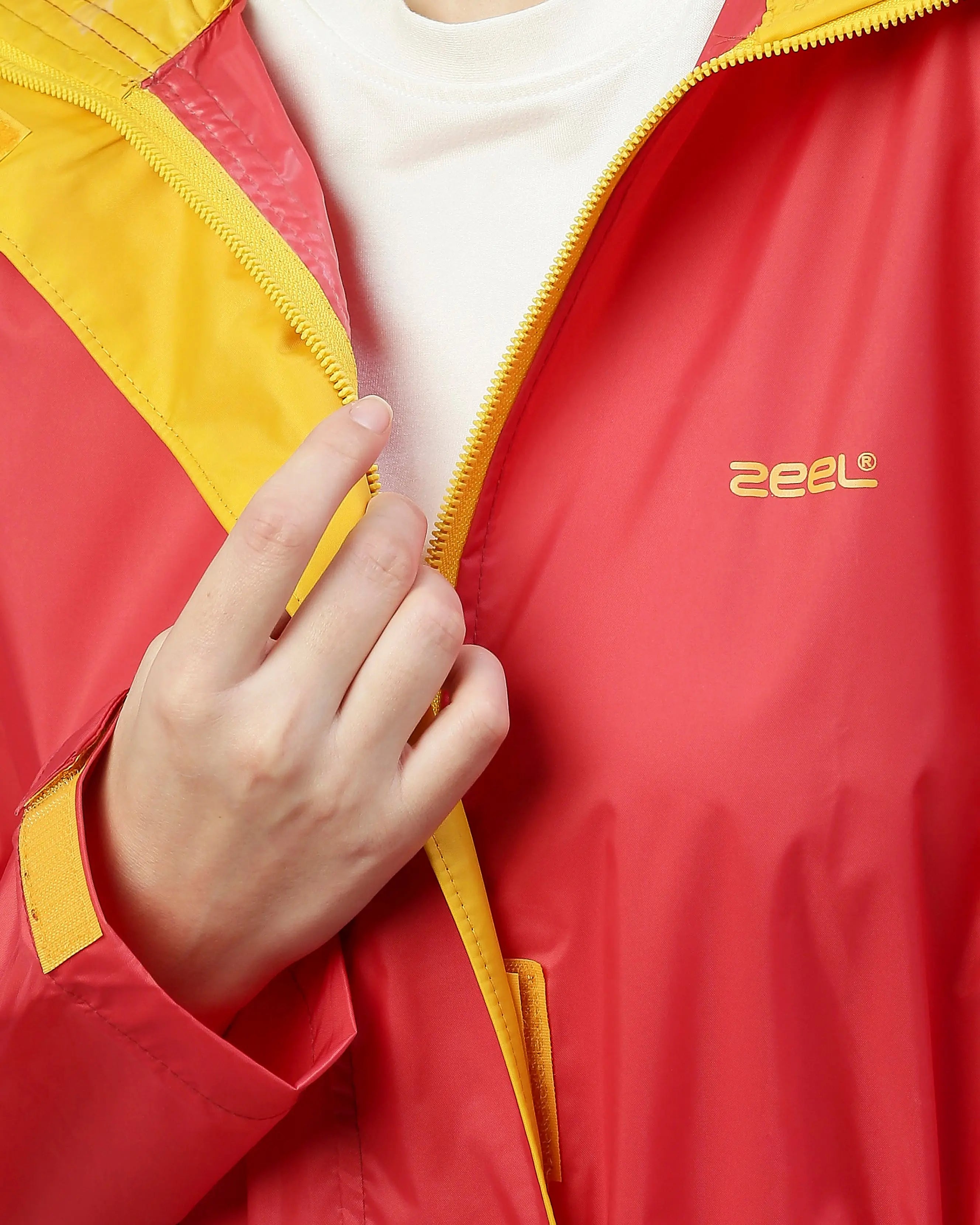 Zeel Diva Red Trench Coat - Raincoat For Women - Zeelretail