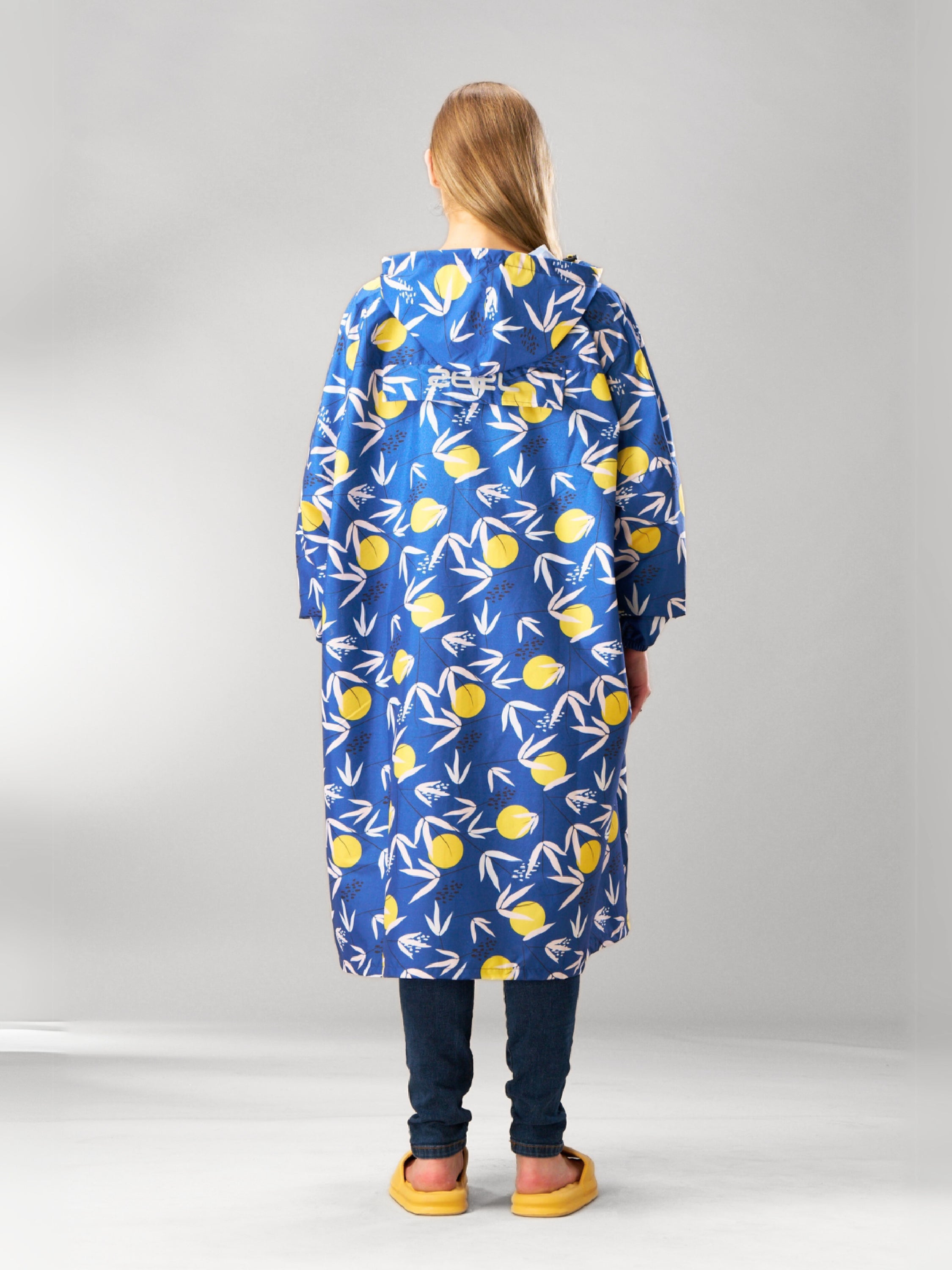 Self-Packable Blue Fabric Rain Poncho - Zeelretail